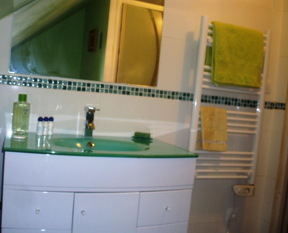 Chambre D'Hote De La Belle Jardiniere Bed & Breakfast Chagny  Ruang foto